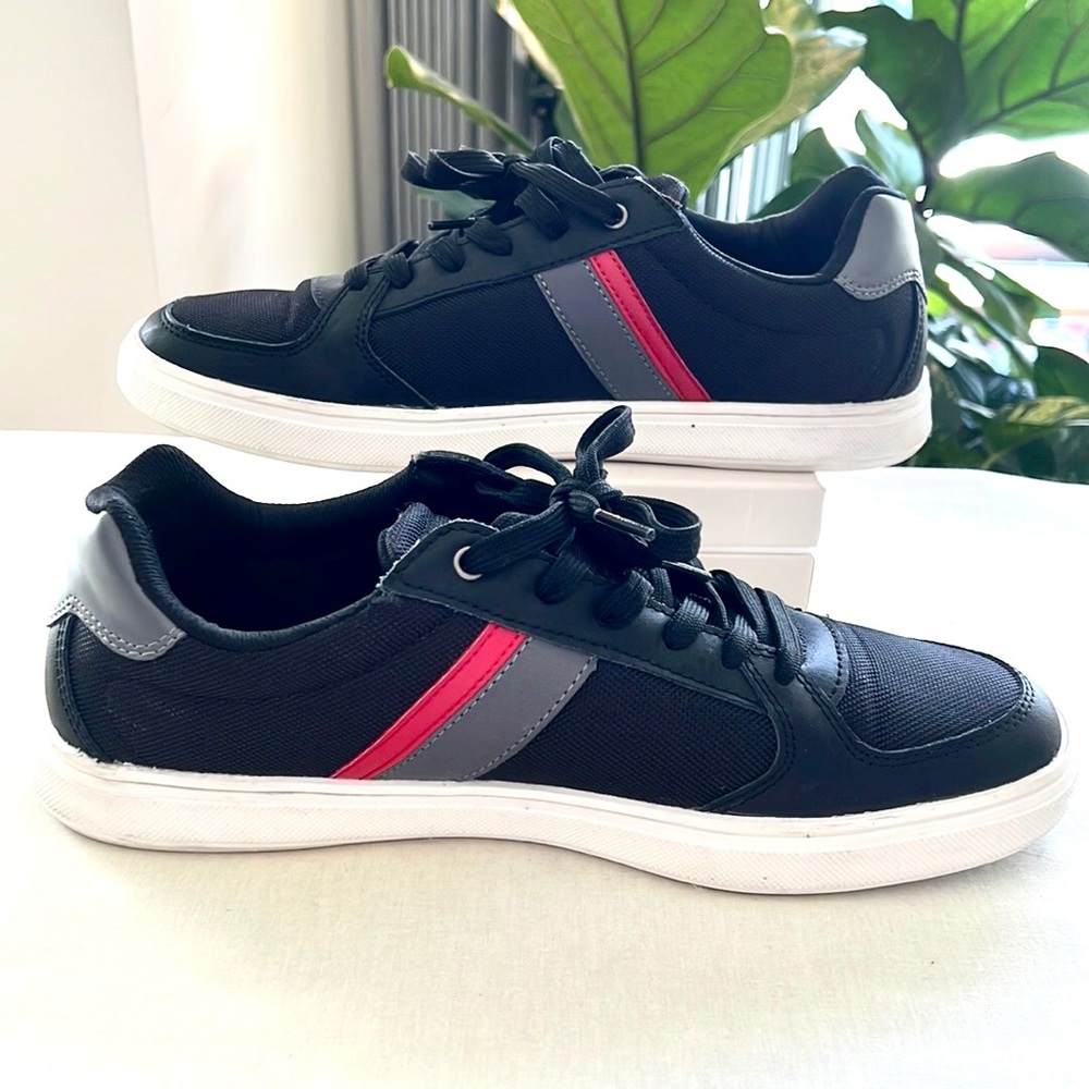 Joe’s Men sneaker Shoes